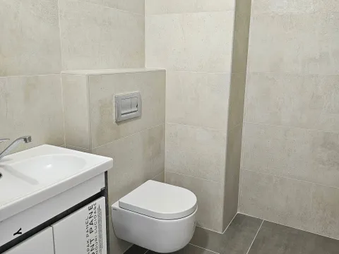 Rent, office space, 70m², Topolica, Bar - image 5