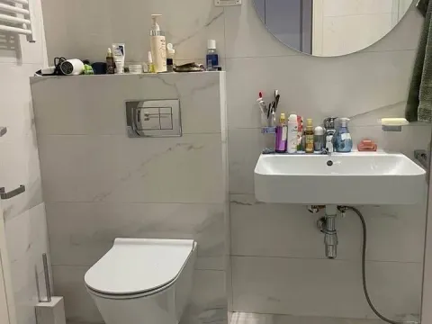 Izdavanje, jednosoban stan, 50m², Central Point, Podgorica - image 7