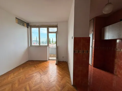 Prodaja, jednosoban stan, 42m², Preko Morače, Podgorica - image 3