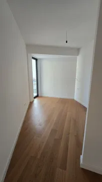 Sale, one bedroom apartment, 77m², Bečići, Budva - image 12