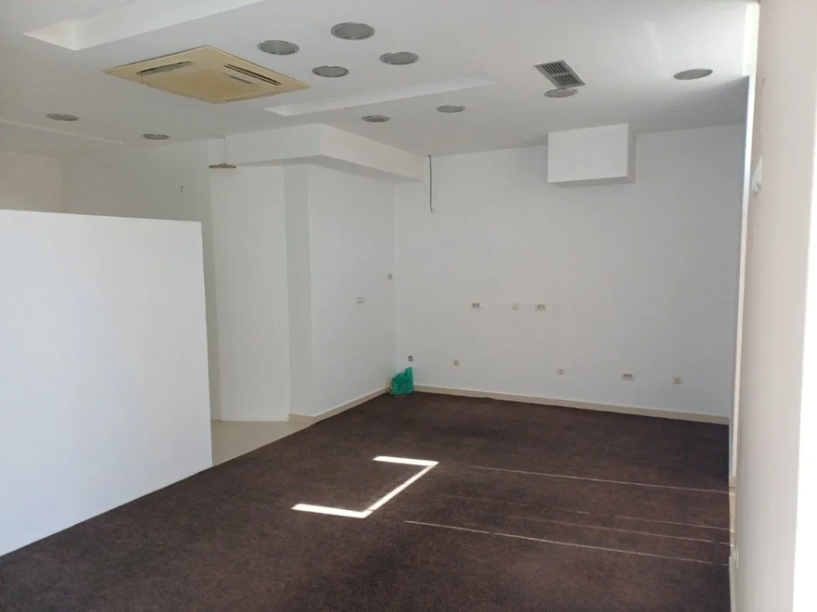 Rent, office space, 52m², Zabjelo, Podgorica