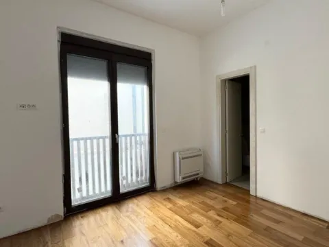 Prodaja, trosoban stan, 139m², Donja Gorica, Podgorica - image 8