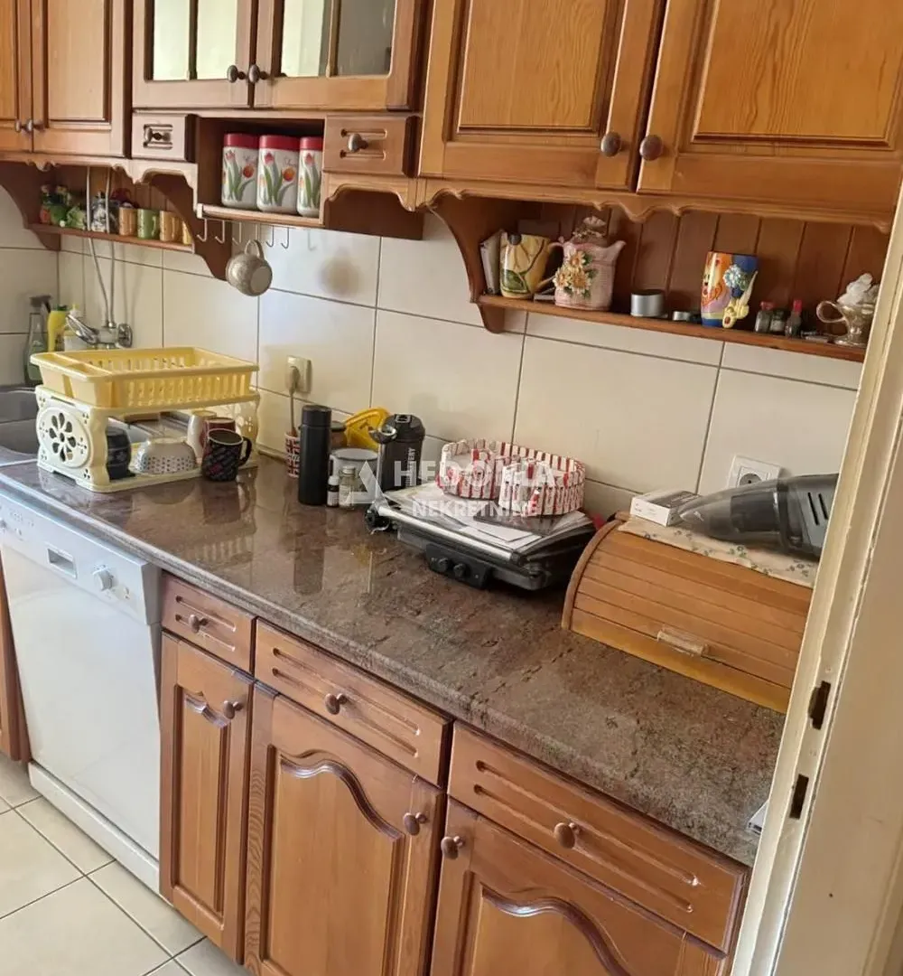 Sale, four bedroom apartment, 101m², Čukarica, Beograd