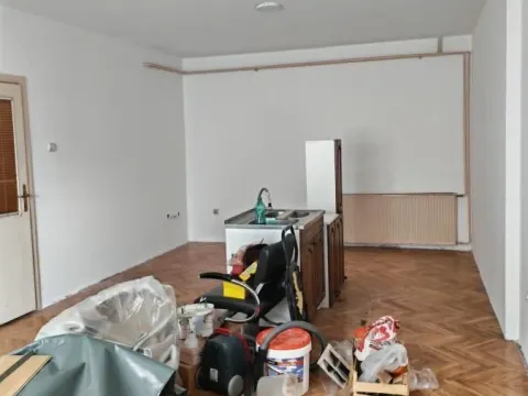 Rent, house, 150m², Kragujevac, Srbija - image 12