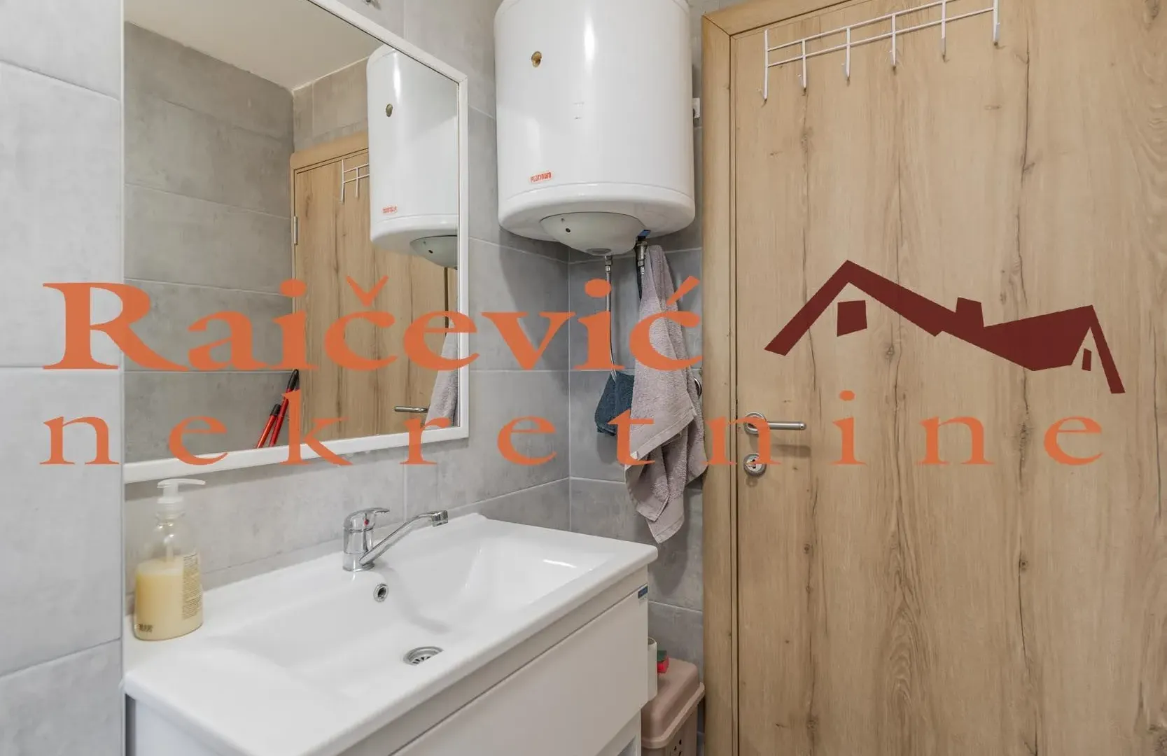 Prodaja, četvorosoban stan, 98m², Kopaonik, Srbija