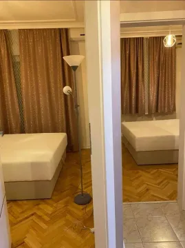 Izdavanje, trosoban stan, 80m², Stari Aerodrom, Podgorica - image 7