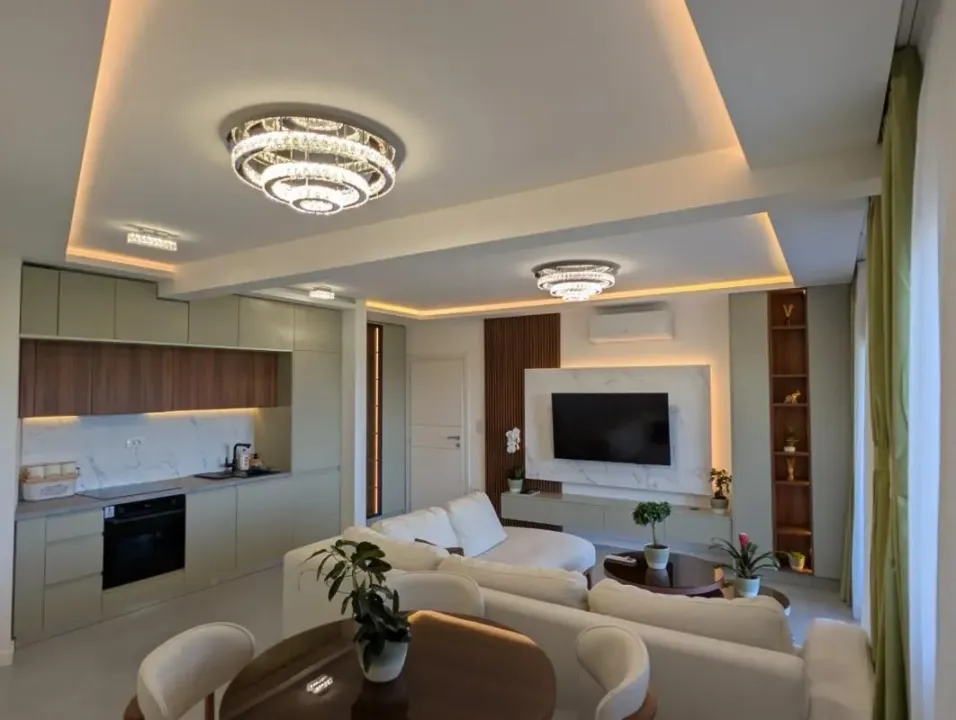 Prodaja, jednosoban stan, 53m², Šušanj, Bar