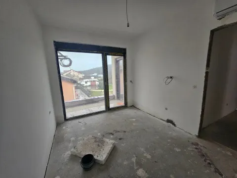 Sale, one bedroom apartment, 51m², Radanovići, Kotor - image 8