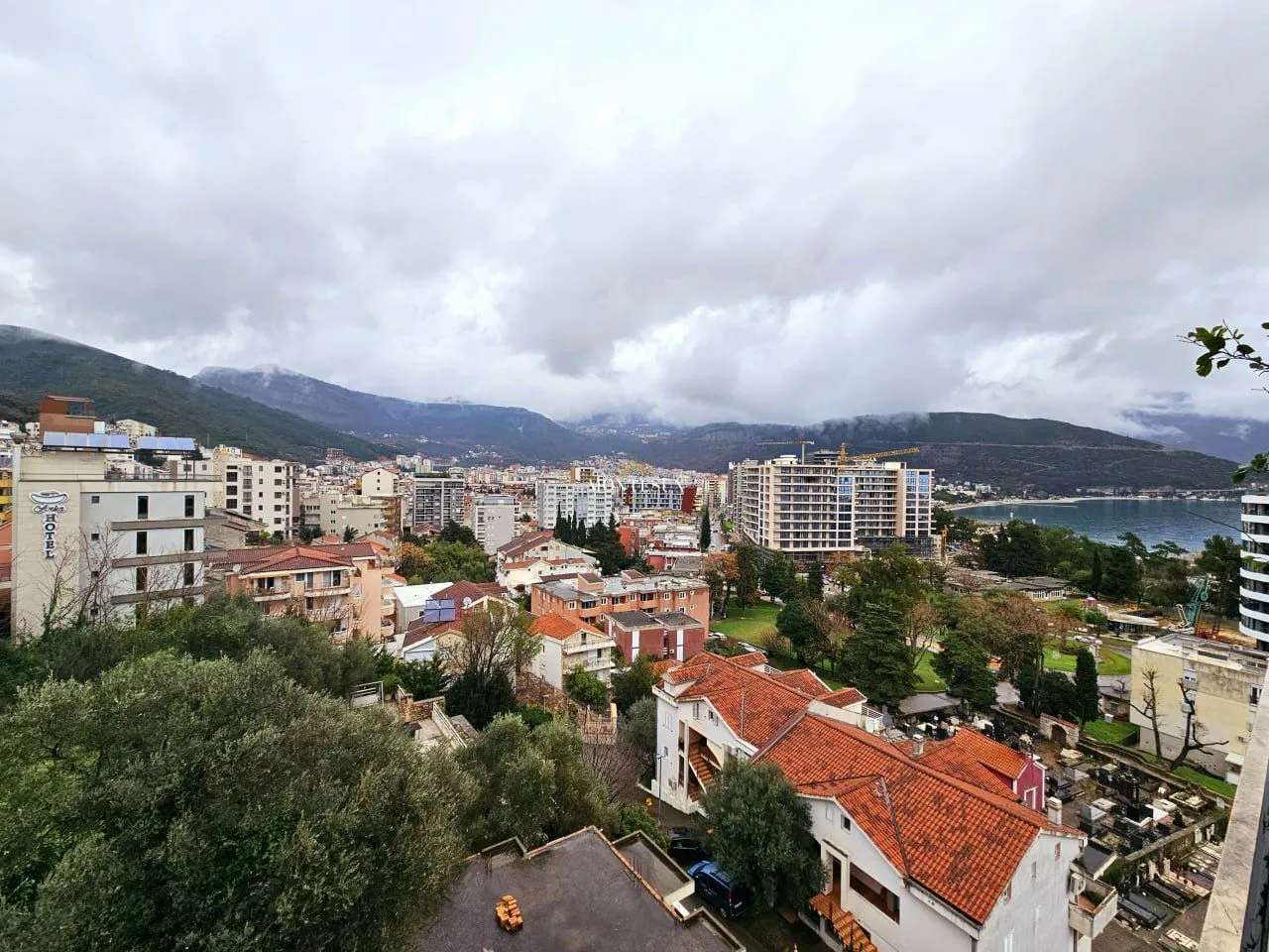 Rent, two bedroom apartment, 70m², Centar, Budva