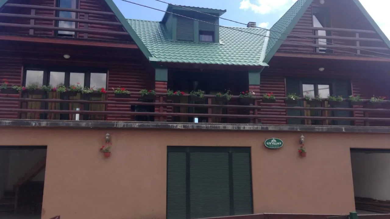 Sale, house, 330m², Žabljak, Crna Gora