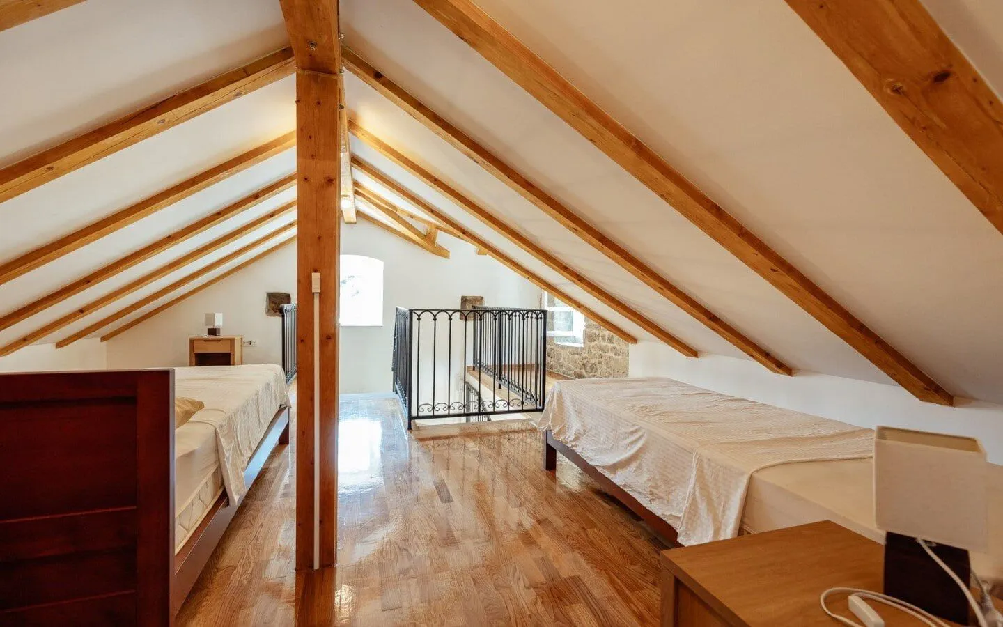 Sale, house, 800m², Prčanj, Kotor