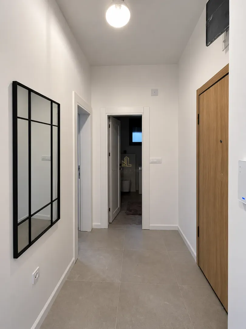 Rent, two bedroom apartment, 72m², Škaljari, Kotor