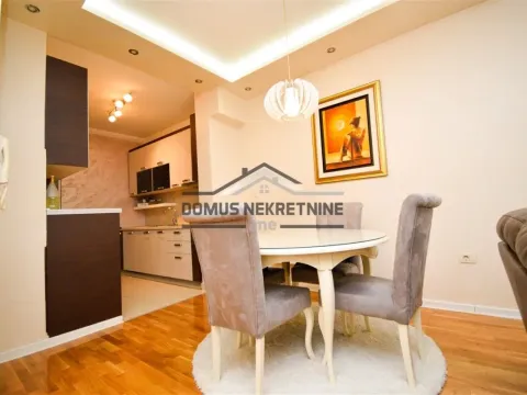 Izdavanje, dvosoban stan, 90m², Preko Morače, Podgorica - image 4