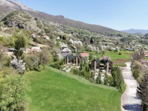 Sale, five bedroom apartment, 184m², Donje Lipovo, Kolašin - image 13