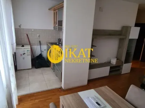 Izdavanje, jednosoban stan, 37m², Zvezdara Sve Podlokacije, Beograd - image 3