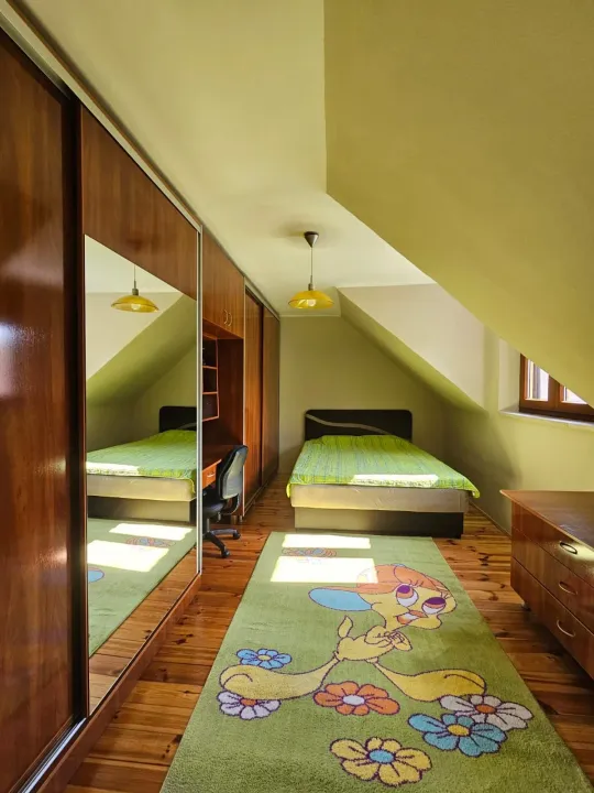 Izdavanje, jednosoban stan, 51m², Centar, Cetinje