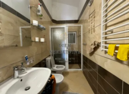 Izdavanje, kuća, 165m², Farmaci, Podgorica - image 10