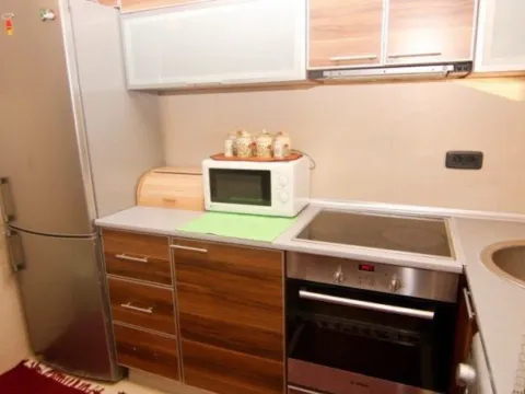 Prodaja, dvosoban stan, 75m², Budva, Crna Gora - image 3