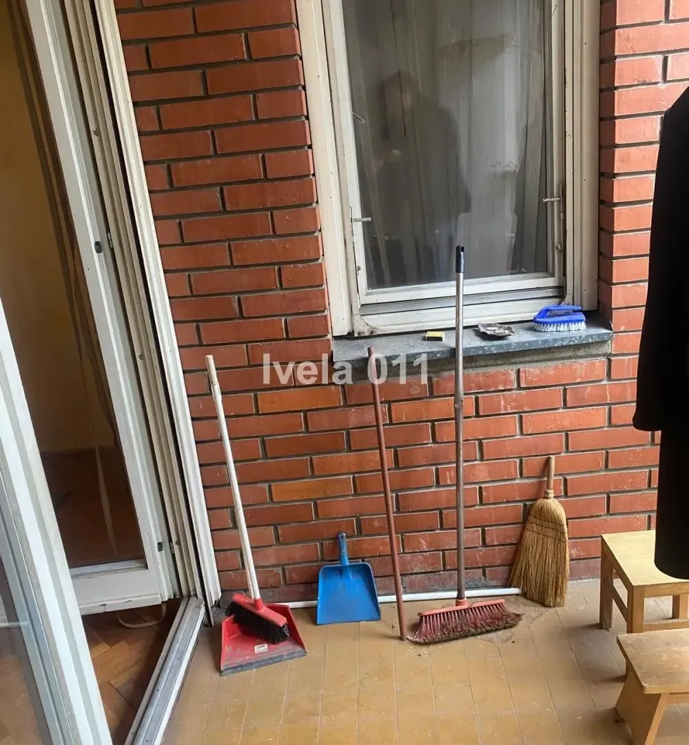Prodaja, dvosoban stan, 63m², Kalenić Pijaca, Vračar Sve Podlokacije