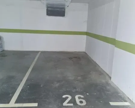 Parking garaža in Rotkvarija