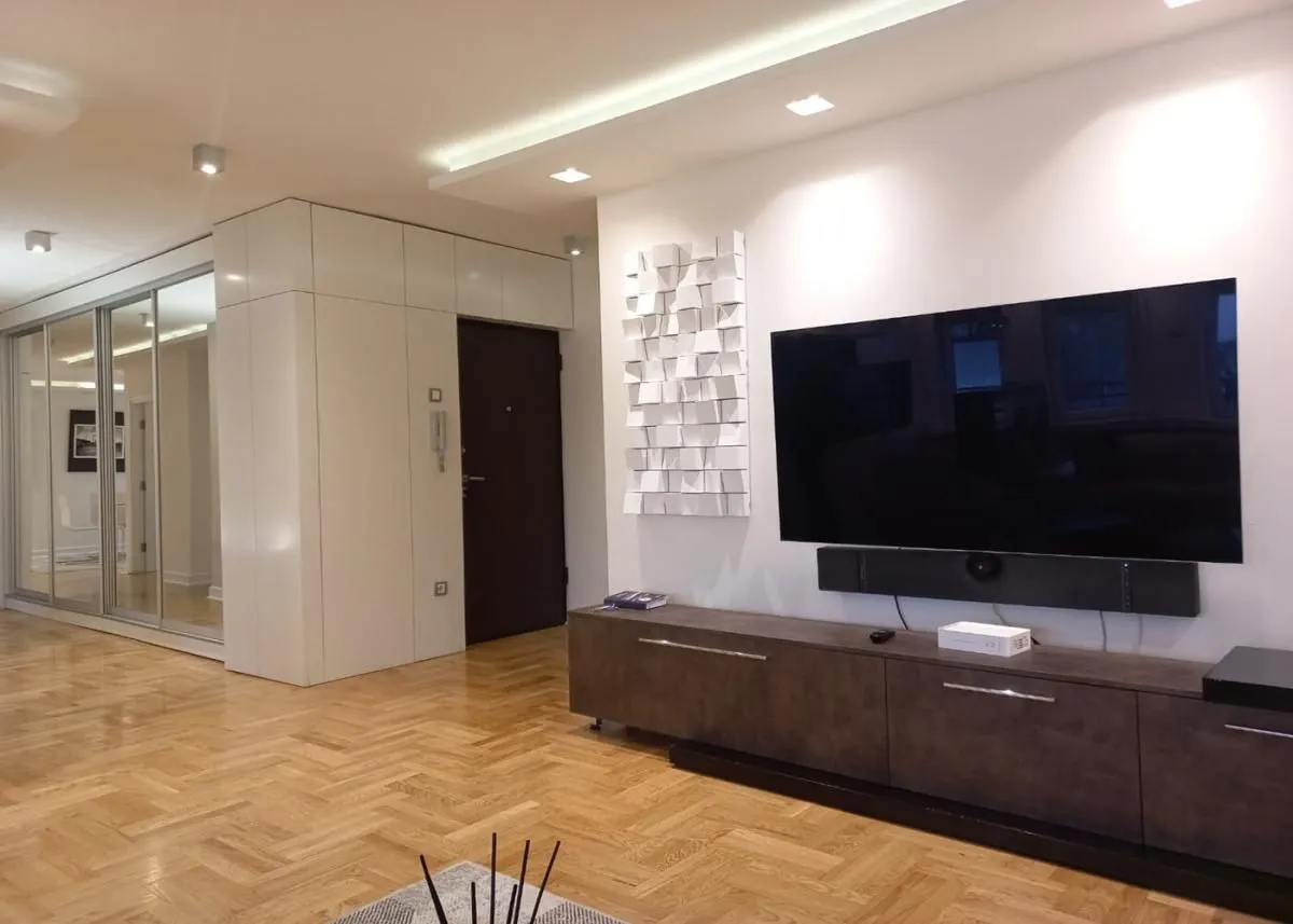 Rent, apartment, 180m², Stari Grad, Beograd