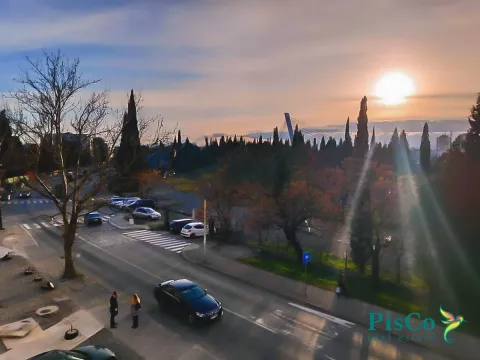 Izdavanje, dvosoban stan, 55m², Centar, Podgorica - image 8