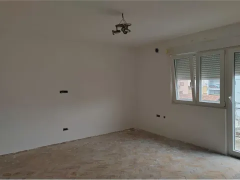 Sale, house, 121m², Staro groblje, Niš - image 10