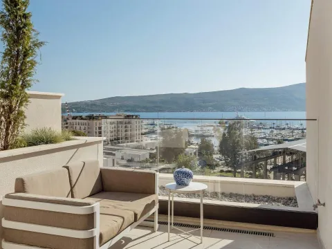 Prodaja, dvosoban stan, 179m², Porto Montenegro, Tivat - image 55