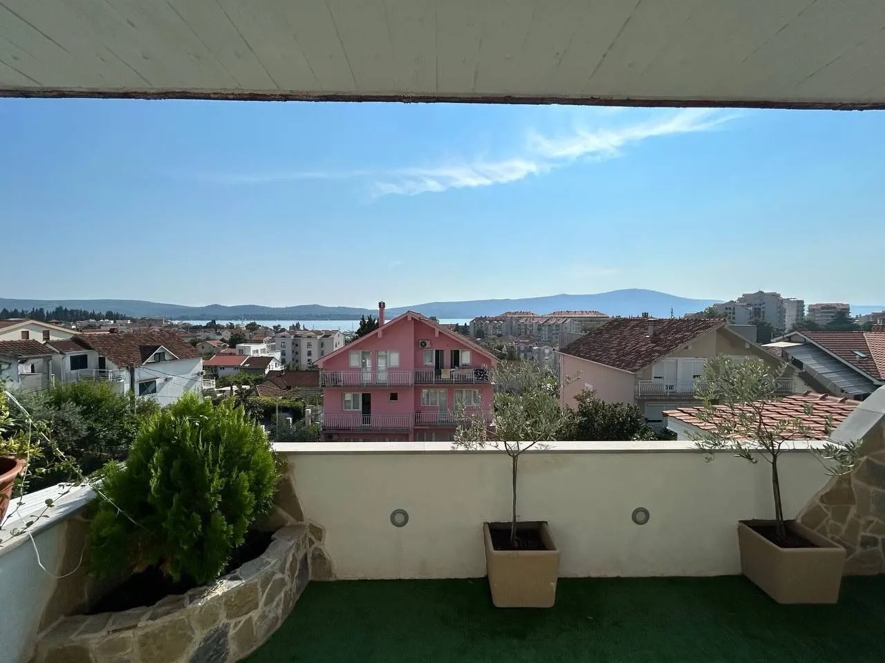 Prodaja, dvosoban stan, 83m², Tivat, Crna Gora