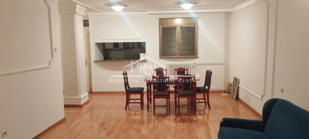 Rent, three bedroom apartment, 84m², Slavija, Vračar Sve Podlokacije
