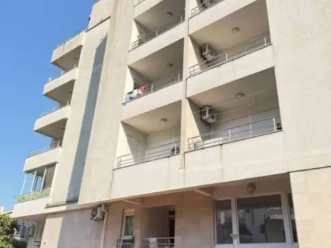 Sale, one bedroom apartment, 54m², Centar, Budva - image 5