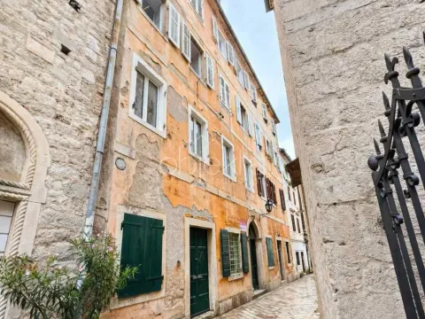 Sale, apartment, 72m², Kotor, Crna Gora - image 2