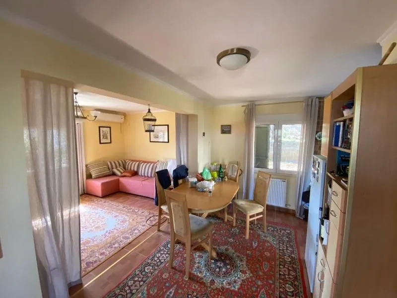 Prodaja, kuća, 230m², Krašići, Tivat