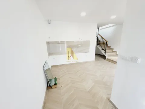 Prodaja, dvosoban stan, 42m², Nova Detelinara, Novi Sad Sve Podlokacije - image 3