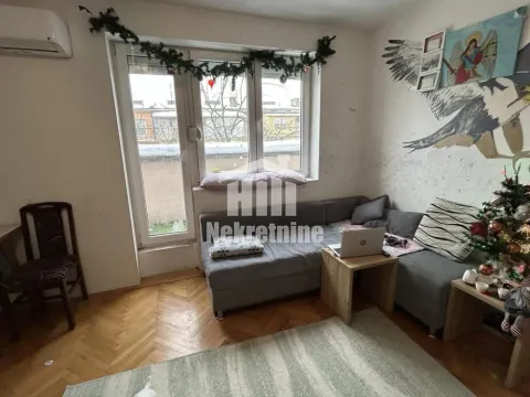 Stan in Zemun Kalvarija