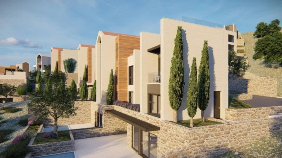 Sale, two bedroom apartment, 240m², Donja Lastva, Tivat