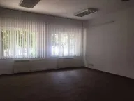 Izdavanje, poslovni prostor, 200m², Zemun Bačka, Zemun Sve Podlokacije - image 6