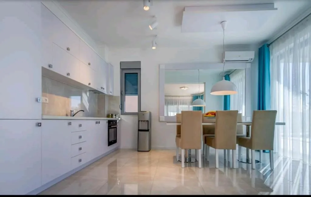 Sale, house, 1011m², Budva, Crna Gora