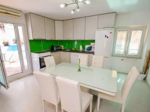 Sale, house, 100m², Centar, Kotor - image 4