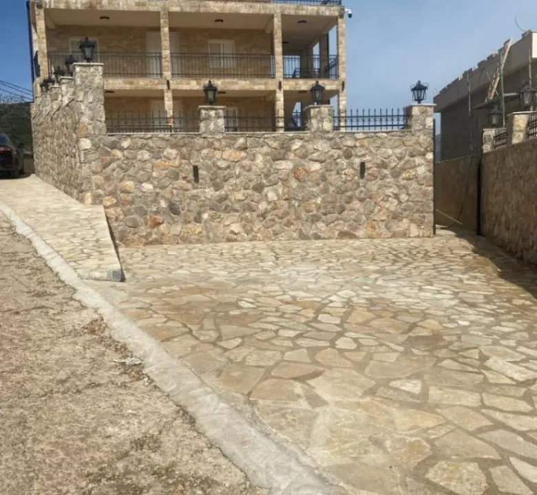 Prodaja, kuća, 252m², Herceg Novi, Crna Gora