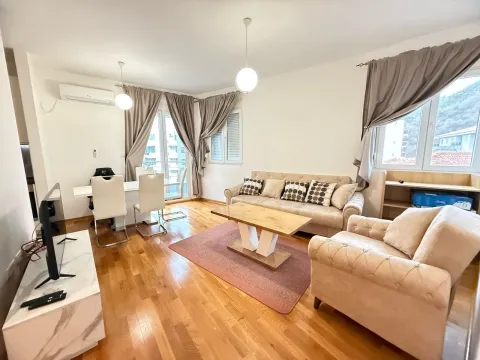 Sale, two bedroom apartment, 58m², Bečići, Budva - image 8