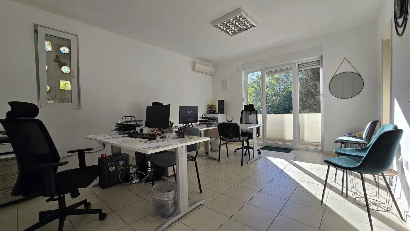 Sale, office space, 47m², Preko Morače, Podgorica