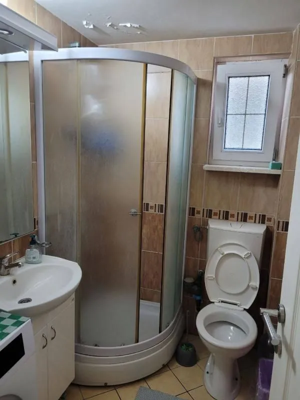 Rent, two bedroom apartment, 90m², Sutomore, Bar
