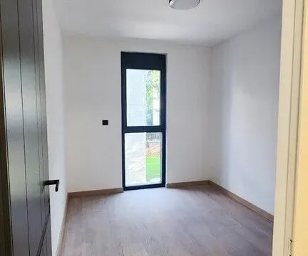 Sale, three bedroom apartment, 111m², Vezirov Most, Podgorica - image 2