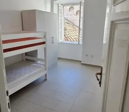 Prodaja, trosoban stan, 72m², Kotor, Crna Gora - image 4