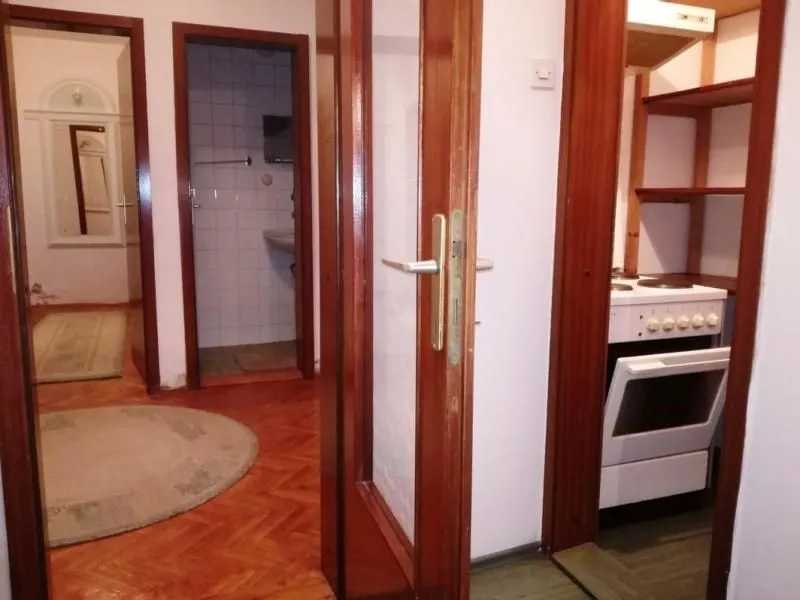 Rent, three bedroom apartment, 78m², Bulevar, Niš