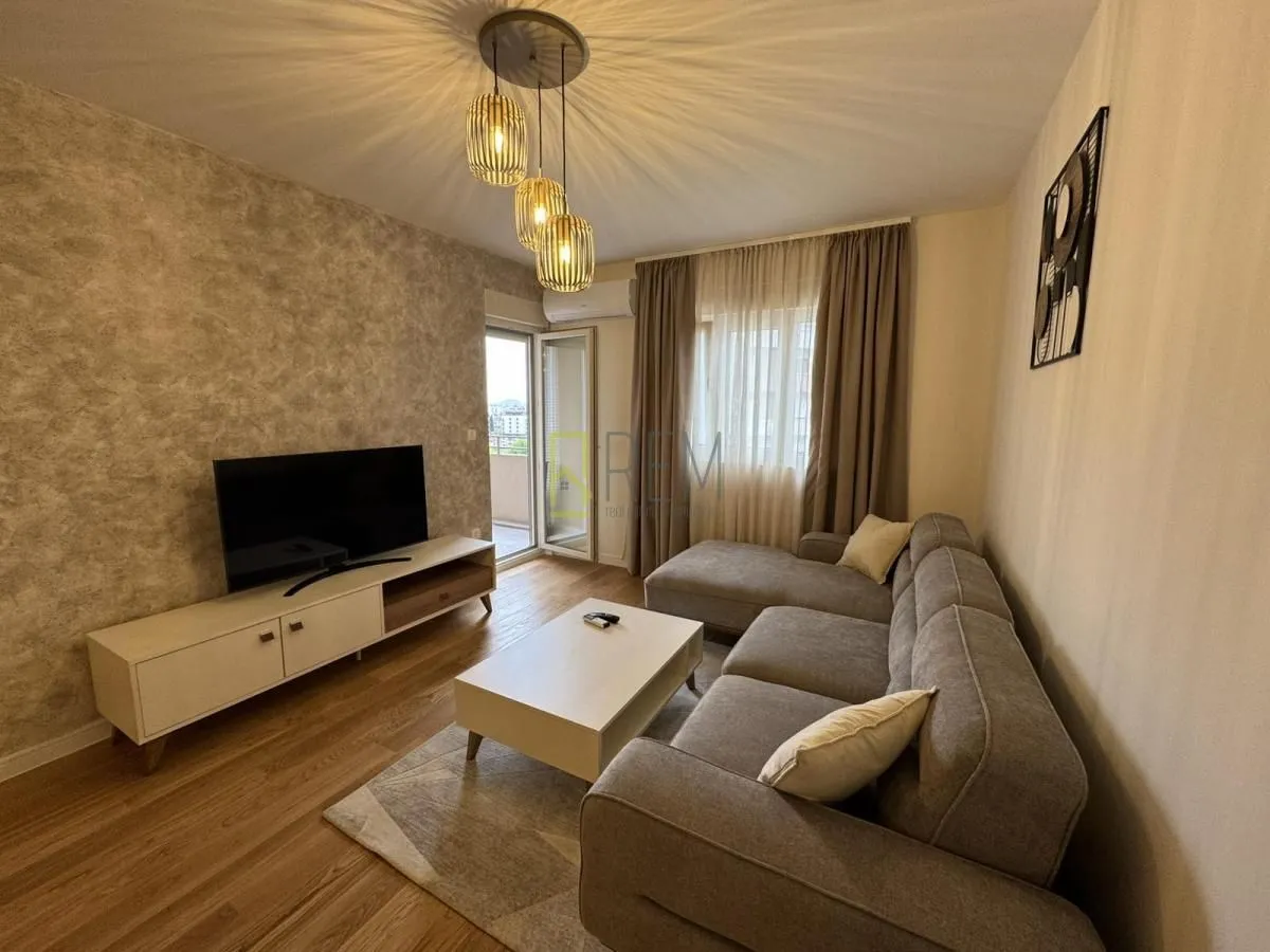 Rent, one bedroom apartment, 49m², City Kvart, Podgorica