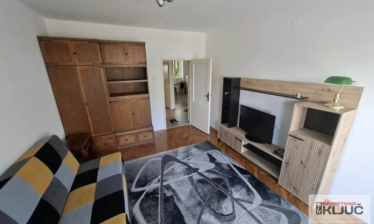 Izdavanje, dvosoban stan, 54m², Liman 2, Novi Sad Sve Podlokacije