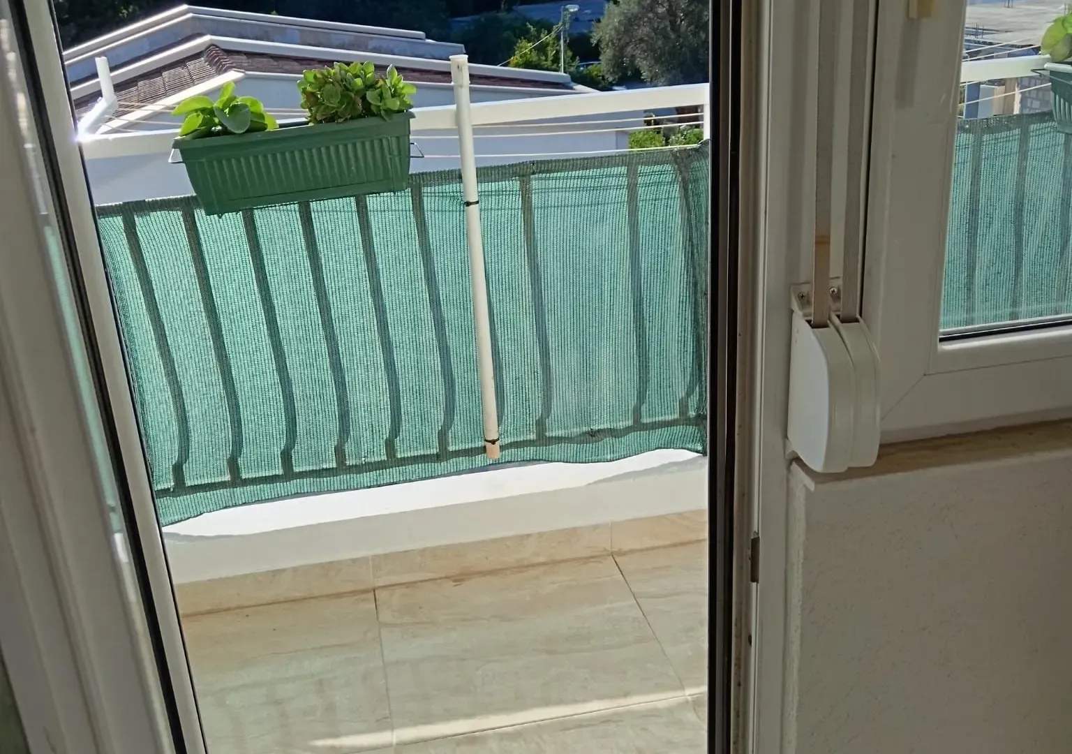 Prodaja, trosoban stan, 56m², Makedonsko naselje, Bar
