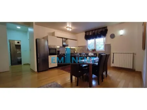 Izdavanje, četvorosoban stan, 120m², Stari Grad, Beograd - image 6